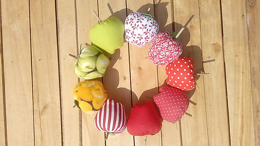 Dekorácie - jabĺčka - 9852102_