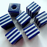 Korálky - Plastová kocka 10mm-10ks (tm.modrá) - 9851748_