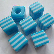 Korálky - Plastová kocka 10mm-10ks (sv.modrá) - 9851749_