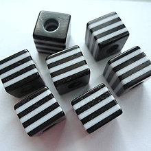 Korálky - Plastová kocka 10mm-10ks (čierna) - 9851753_