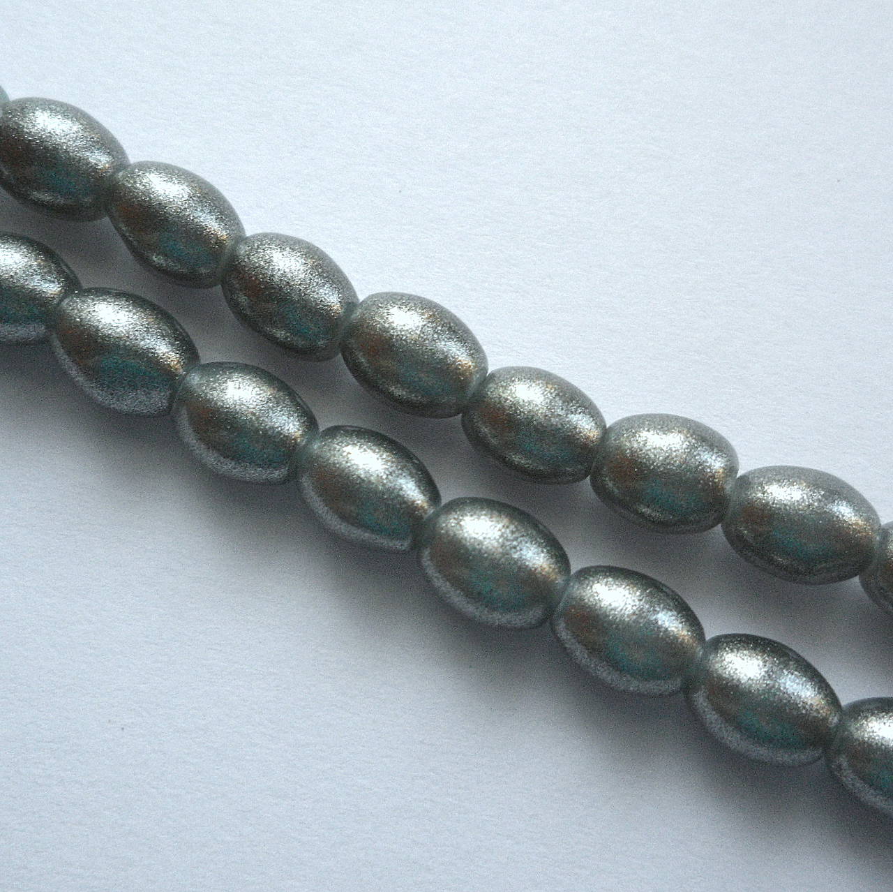 Gold Powder Metallic 6x8mm-10ks (strieborná tmavá)