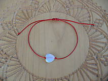 Náramky - jednoduchý šnúrkový náramok s Opalitovým srdcom - 9899685_
