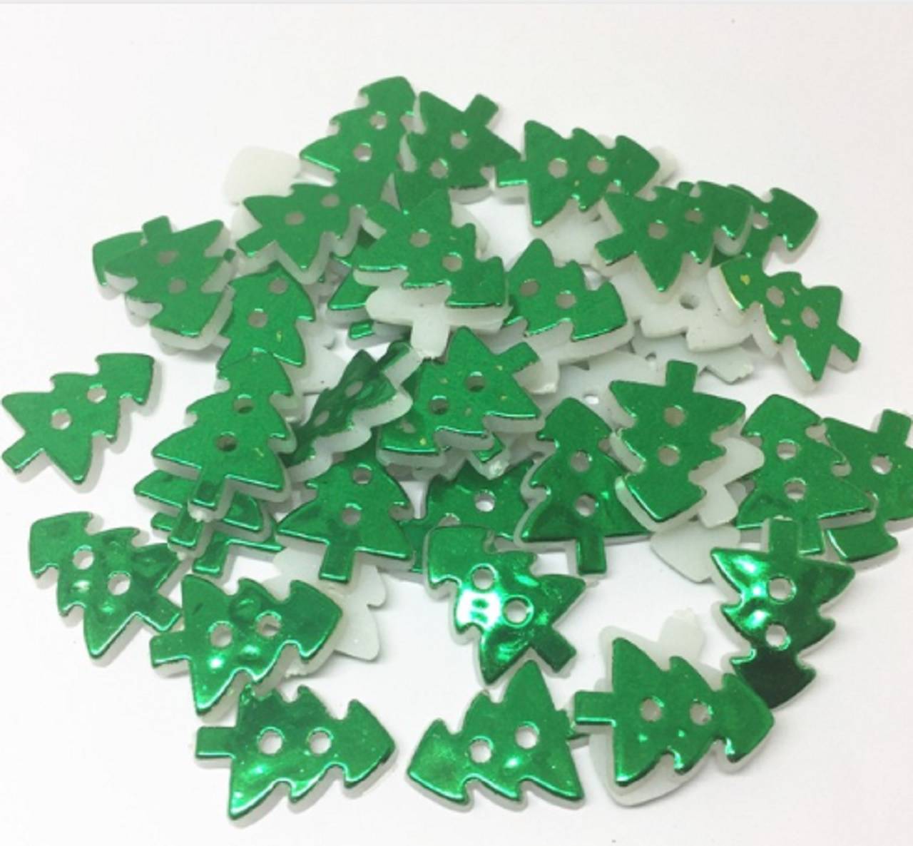 G103 Gombík plastový metalický STROMČEK 1,3 x 1,7 cm (Zelená)