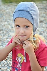 Detské čiapky - Obojstranný čepček sivá svetlá & mentol tyrkis - 9913699_