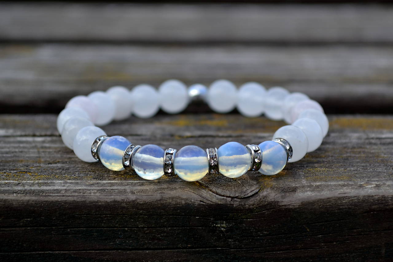 Nefrit a opalit náramok