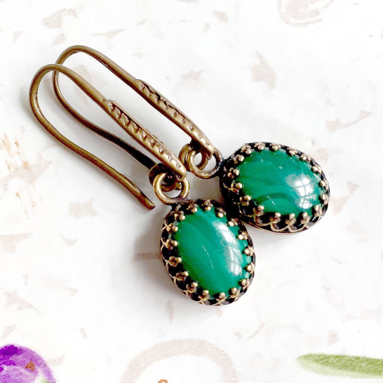 Vintage Bronze Natural Malachite Earrings & Necklace / Vintage sada