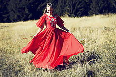 Šaty - Ručne vyšívané červené šaty - 9933560_