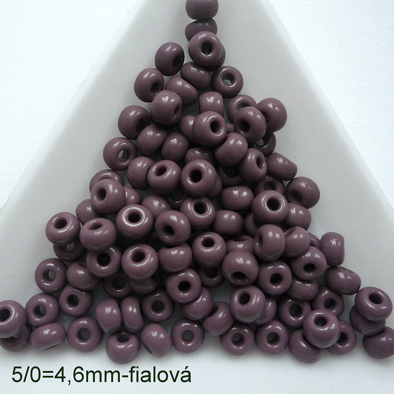 Rokajl 5/0 PRECIOSA 4,6mm-10g (fialová)