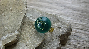 Farebný prsteň poľgula (Zelený so zlatým srdiečkom, č. 2382)