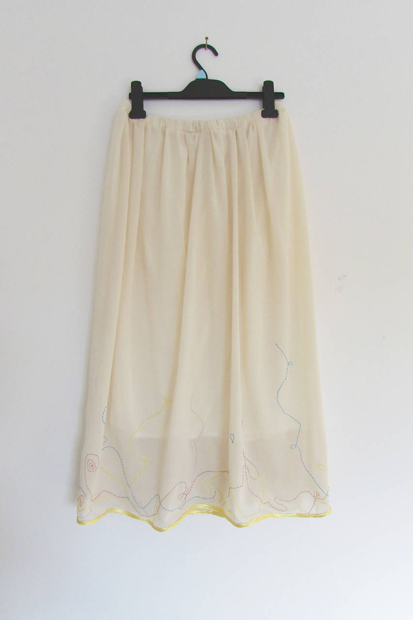 Žltá vyšívaná šifónová sukňa - výpredaj