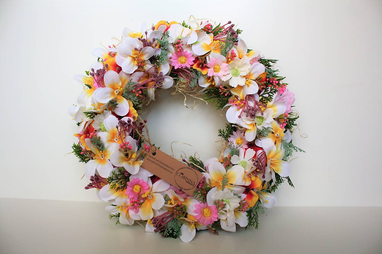 Jarný kvetinový veniec "EMILIA"