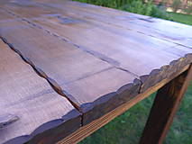 Nábytok - Drevený rustikálny stôl, kartáčovaný, s rezbou - 9950319_