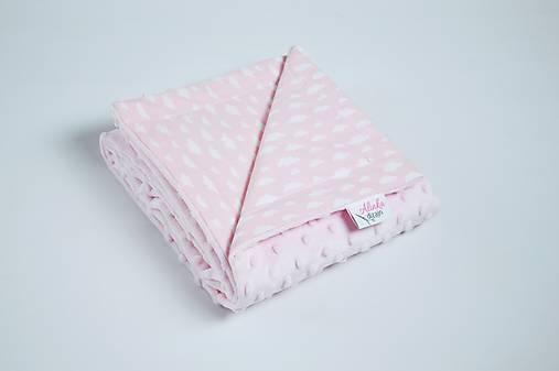Minky pink deka s ružovými obláčikmi 70*100cm