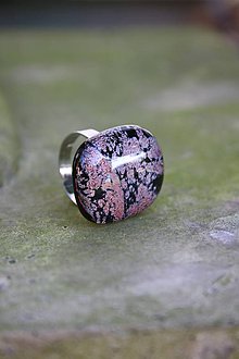 Prstene - Fusingový prsteň z dichroického skla - Tajomný - 9975781_