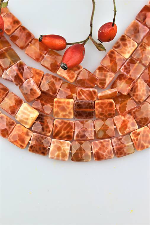 Minerály - ohnivý achát korálky 12x12mm brúsené - 9978807_