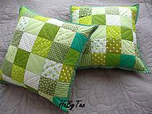 Úžitkový textil - Vankúše zelené kocky - 9999211_