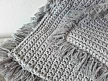 Úžitkový textil - Vankúš svetlošedý so strapcami - 10013064_