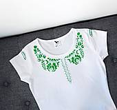 Topy, tričká, tielka - folklórne tričko, vzor zelený (Červená) - 10021612_