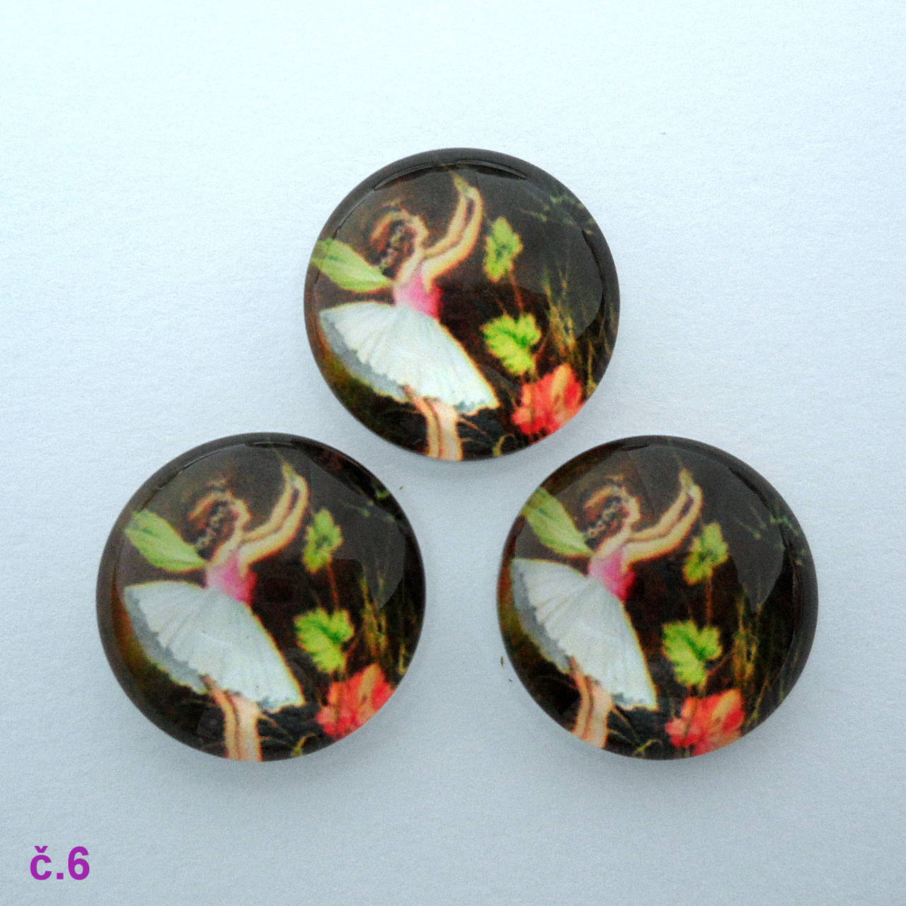 Sklenený kabošon s vílou-16mm-1ks (č.6)