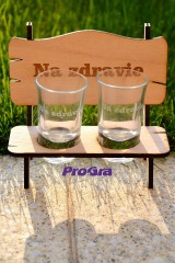 Nádoby - Na zdravie - lavička so štamprlíčkami - darčekový set - 10044640_