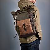 Batohy - Tmavo-olivový mestský batoh z kože a voskovanej tkaniny. Módny ruksak. - 10049289_