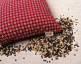 Úžitkový textil - FILKI šupkový vankúš na spanie 45 cm (červená drobný vzor šírka 25 cm) - 10058128_