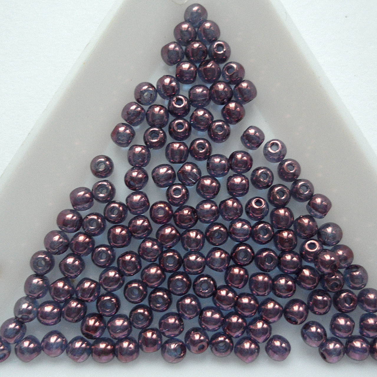 Skl.korálky 3mm-20ks (ametyst)