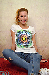 Topy, tričká, tielka - Mandala maľovaná - dámske tričko (skladom S) - 10090685_