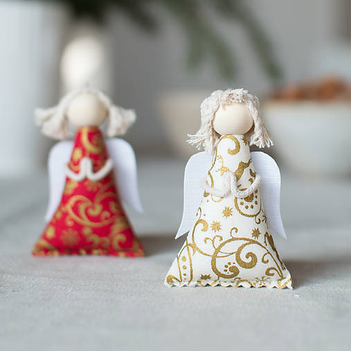 Dekorácie - Anjelik na zavesenie smotanovo zlatý - 10105019_