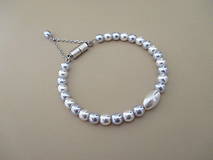 Náramky - Bielo-strieborný perlový náramok - chirurgická oceľ - 10115239_