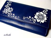 Peňaženky - Kožená peňaženka - modrotlač (Květy) - 10125687_