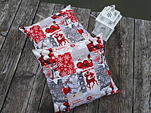 Úžitkový textil - Vianočné obliečky na vankuše  (Merry Christmas) - 10133650_