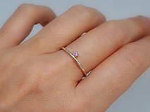 Prstene - 925/1000 Strieborný prsteň s rúžovým zafírom Neha - 10133535_
