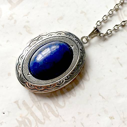 Oval Gemstone Antique Silver Locket Necklace / Otvárací medailón (Lapis Lazuli)