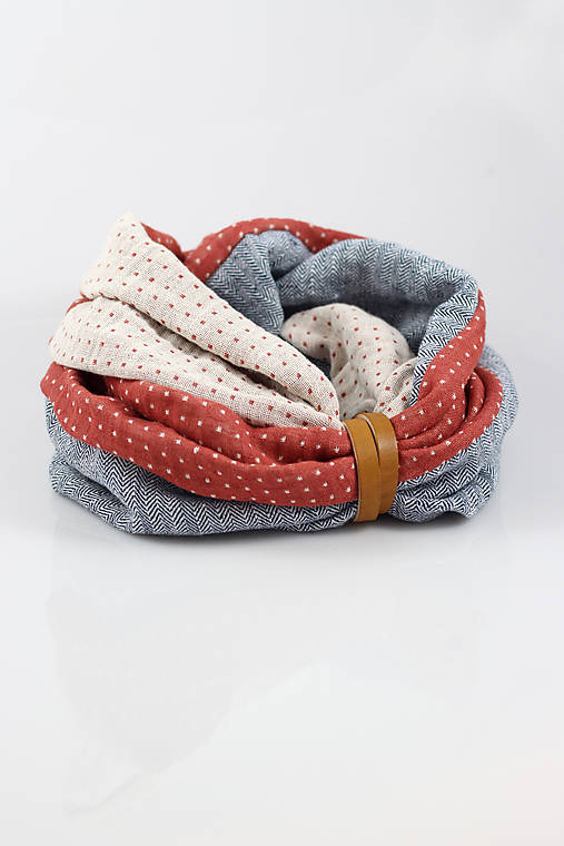 Dvojitý hrejivý bodkovaný nákrčník zo 100% ľanu