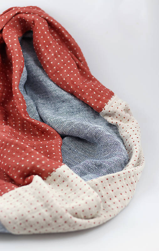 Dvojitý hrejivý bodkovaný nákrčník zo 100% ľanu