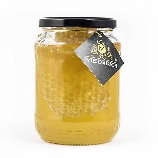 Agátový med s medovým plástom