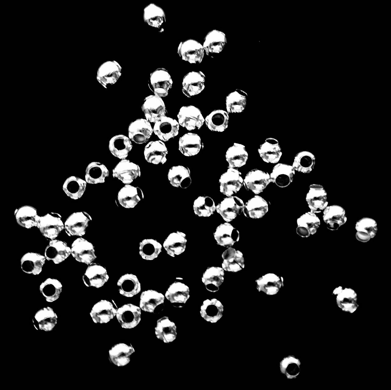 Kovové korálky-strieborné (2,4mm-50ks)