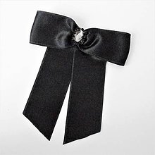 Brošne - Elegantná saténová ružová marsala bordová olivová kvetinová čierna brošňa so štrasovou ozdobou (Čierna) - 10155232_