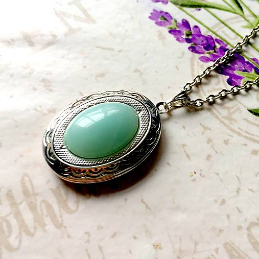 Oval Gemstone Antique Silver Locket Necklace / Otvárací medailón (Amazonite)