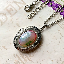 Náhrdelníky - Oval Gemstone Antique Silver Locket Necklace / Otvárací medailón (Dragon Agate) - 10157797_
