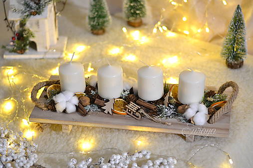 Dekorácie - Adventný svietnik s prírodnými prvkami - 10158183_