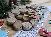 Dekorácie - Vianočný venček z koliesok konárov - 10161278_