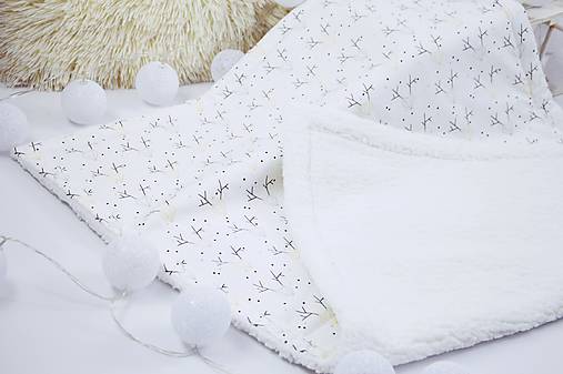 Minky biela ovečková deka s jeleními hlavami 70*100cm