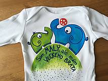 Detské oblečenie - Originálne maľované tričko/body so sloníkmi hrajúcimi sa s loptou a nápisom - 10179448_