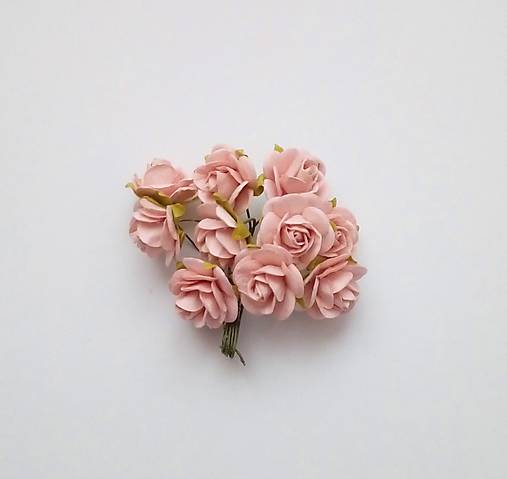 papierové kvety jemne ružové 2 cm