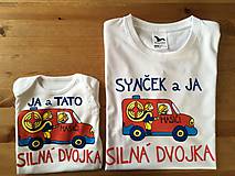 Originálne maľované duo pre otca a syna – hasičov: s nápisom syn aj ja / ja a syn silná dvojka (Panske tričko + body)