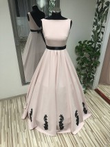 Ružové šaty Saša