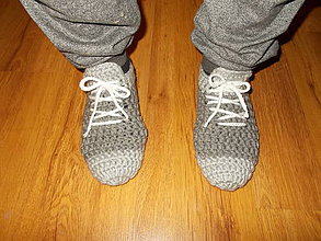 Pánske oblečenie - papuče šnurovacie sivo-sivé - 10215089_