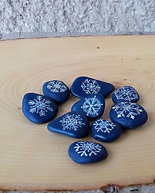 Dekorácie - Modrý sneh - Na kameni maľované - 10213053_